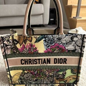 Christian Dior med book tote